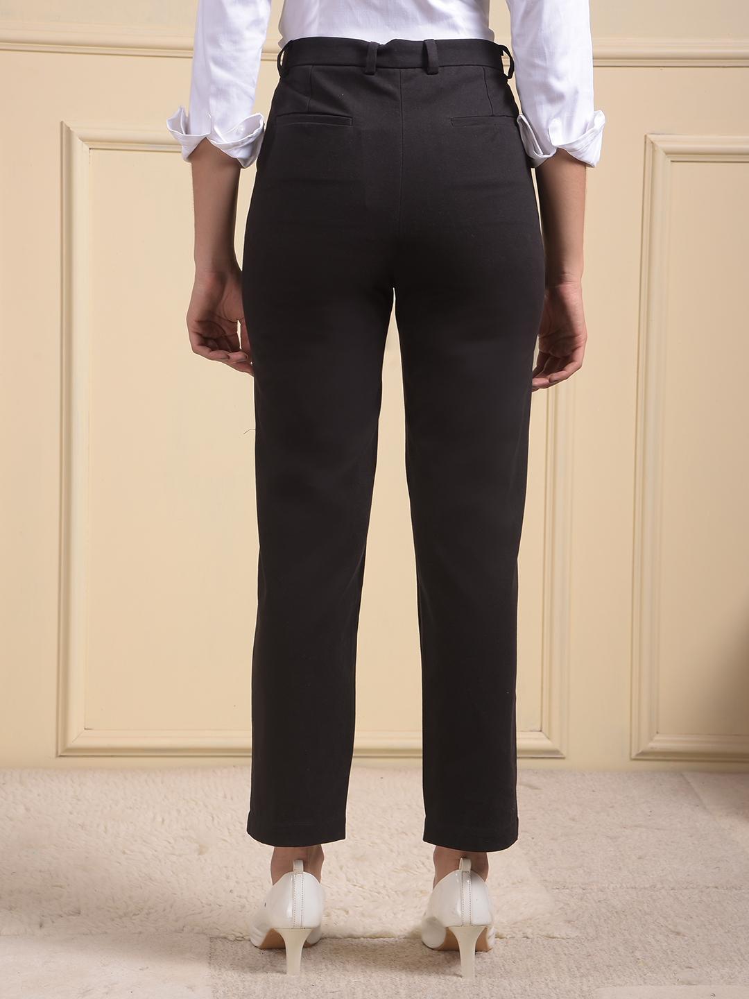 Numero Uno Women Solid Regular Fit Trouser